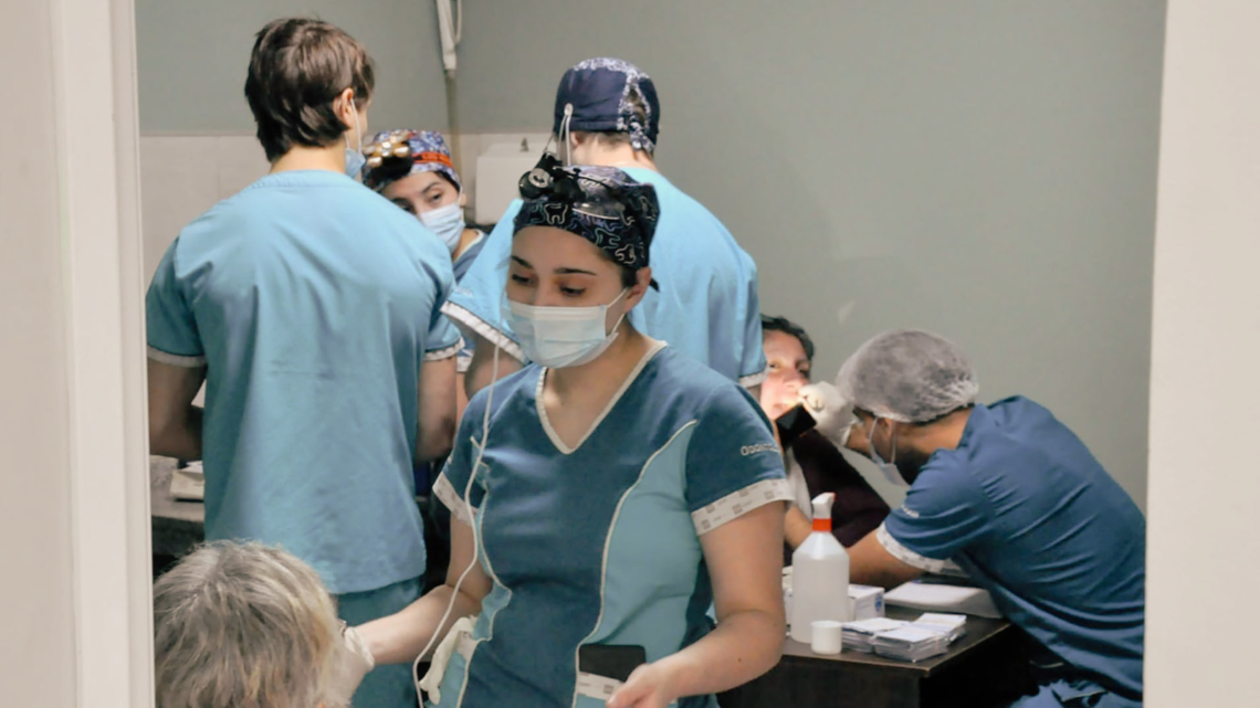 Jornada de salud bucal en Maciá brindó atención a 300 personas